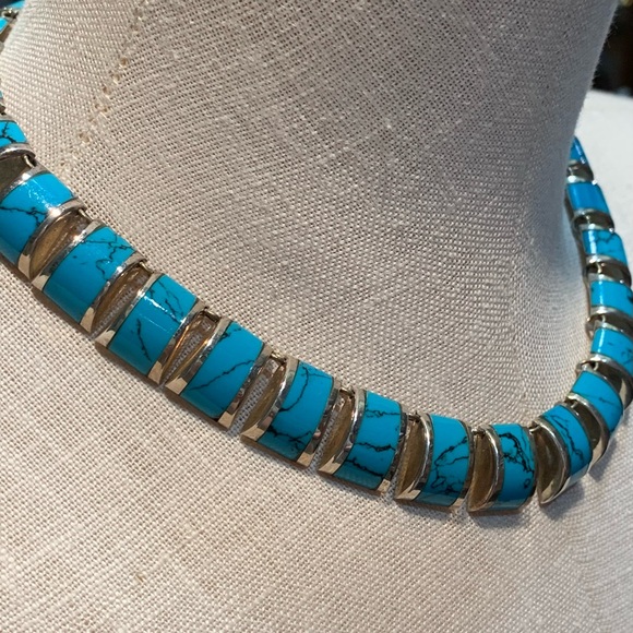 Beautiful Mexican Silver and Turquoise Necklace - Picture 2 of 6